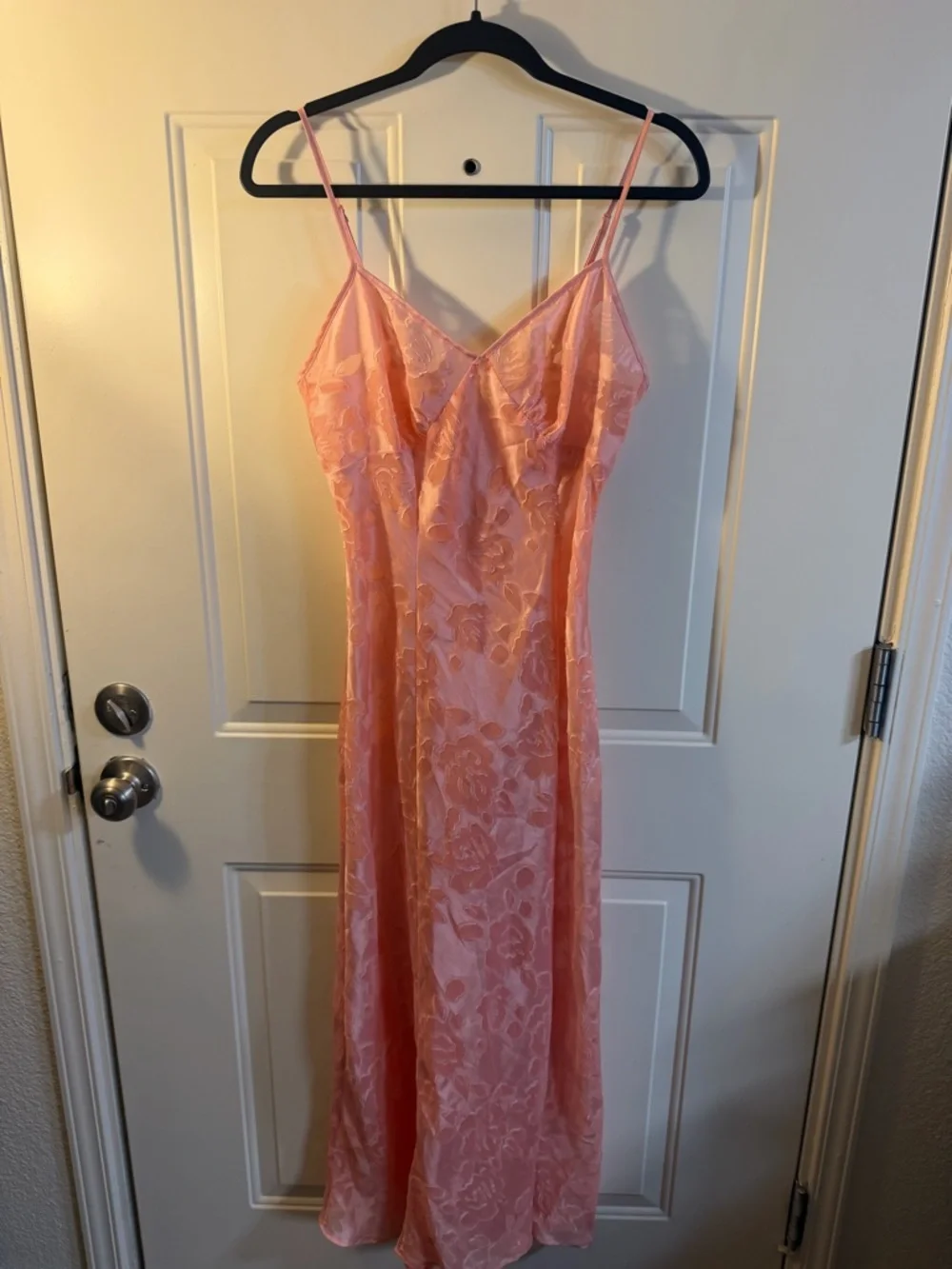 Y2K Victoria’s Secret Pink Satin Floral Slip Dress Small - Picture 1 of 3